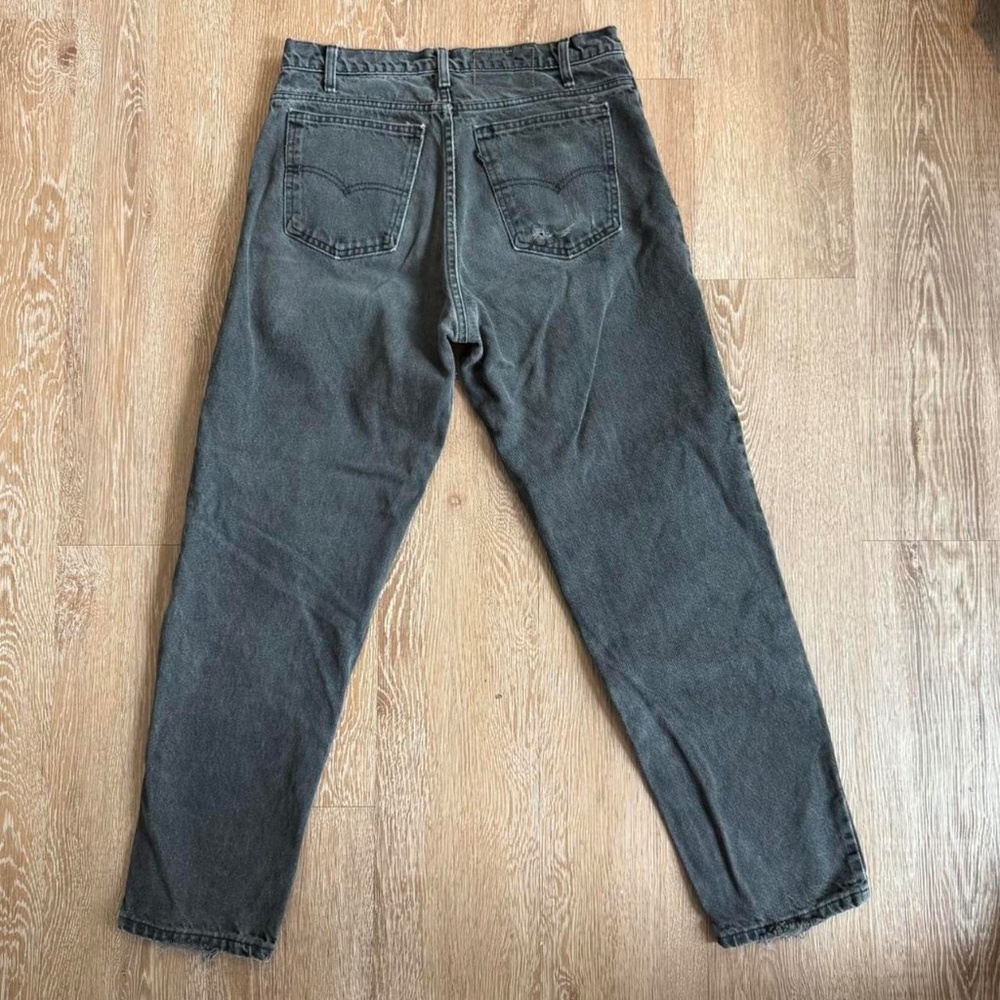 vintage black levi mom jeans